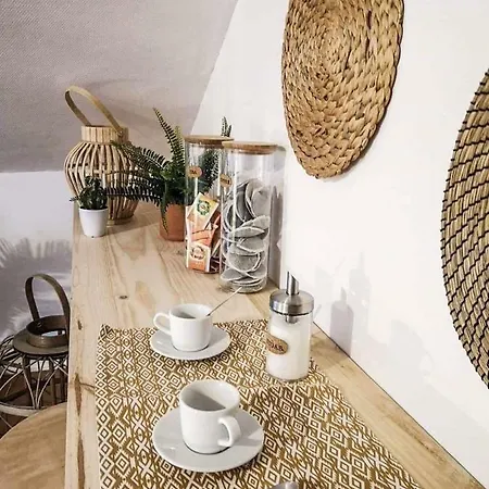 Le Cosy Marnais, Centre Ville, Vue Cathedrale Apartment *